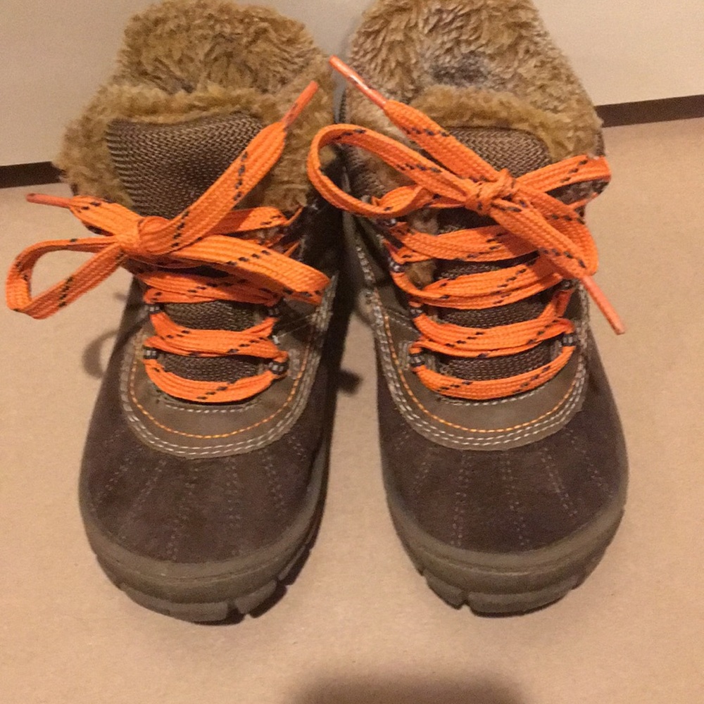 Oshkosh B'gosh lace up Marley2-01 faux fur boots kids size 12 brown beige